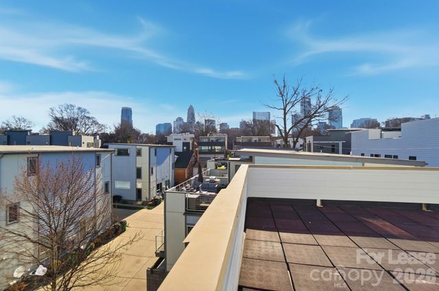 921 Westbrook Drive B, Charlotte, NC 28202