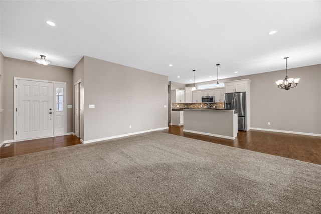 2405 Bridlewood Court, Marion, IA 52302