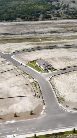 10145 HEINICHEN, San Antonio, TX 78254