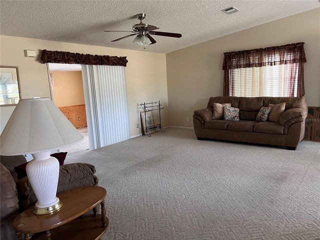 4900 4TH C STREET E, Bradenton, FL 34203