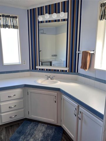 4900 4TH C STREET E, Bradenton, FL 34203