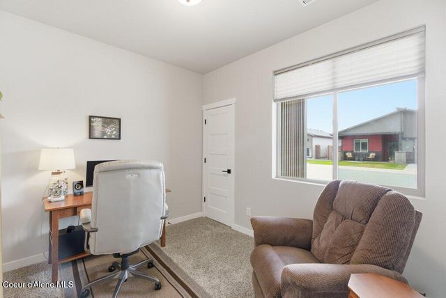 8703 W Hood ST, Rathdrum, ID 83858
