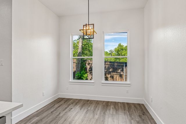 2504 Vaughn Boulevard, Fort Worth, TX 76105