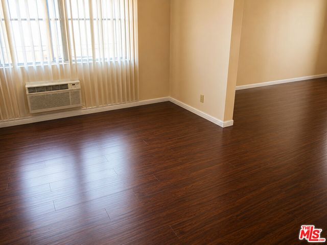 9014 S Fir Avenue, Los Angeles, CA 90002