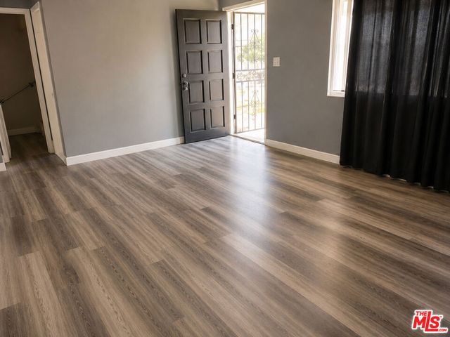 9014 S Fir Avenue, Los Angeles, CA 90002