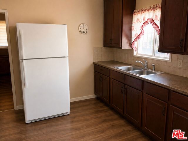 9014 S Fir Avenue, Los Angeles, CA 90002