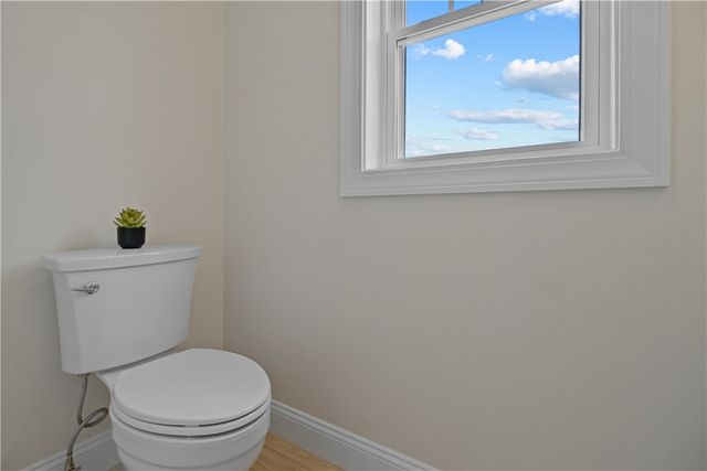 91 Croade Street, Warren, RI 02885