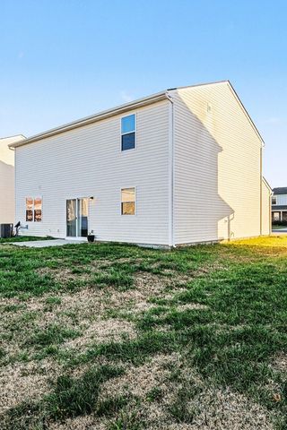 707 Samuel Lee Ln, Murfreesboro, TN 37127