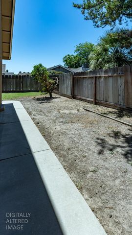 2325 Oxford Ave, Turlock, CA 95382