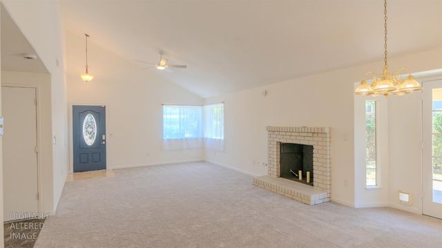 2325 Oxford Ave, Turlock, CA 95382