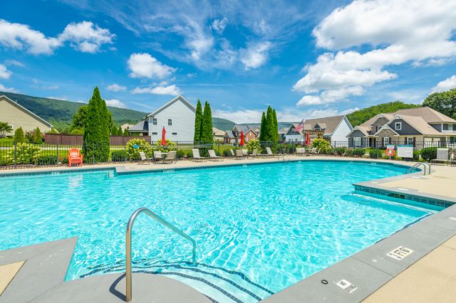 575 Blue Canyon Lane, Hixson, TN 37343