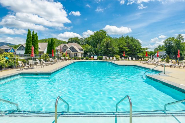 575 Blue Canyon Lane, Hixson, TN 37343