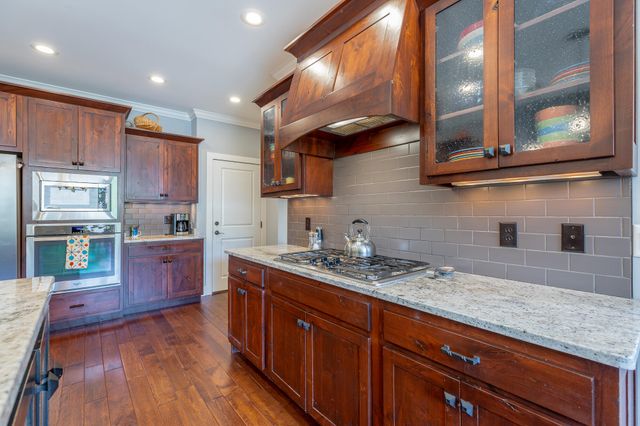 575 Blue Canyon Lane, Hixson, TN 37343