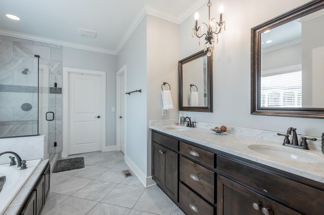 575 Blue Canyon Lane, Hixson, TN 37343