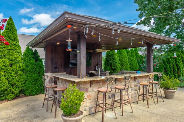 575 Blue Canyon Lane, Hixson, TN 37343