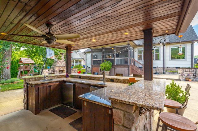 575 Blue Canyon Lane, Hixson, TN 37343