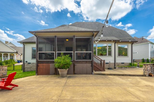 575 Blue Canyon Lane, Hixson, TN 37343