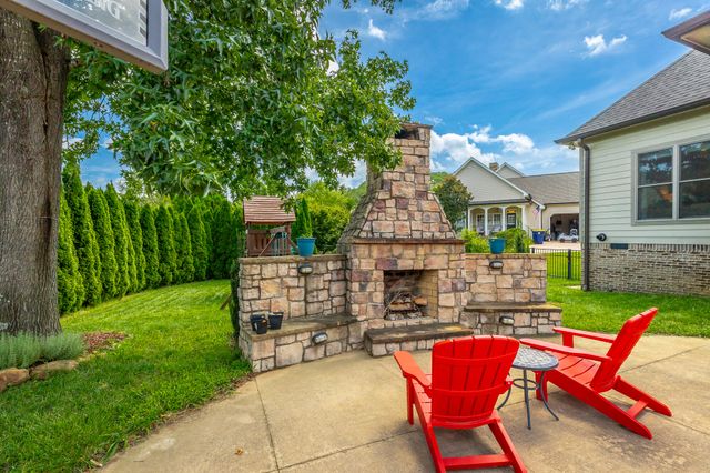 575 Blue Canyon Lane, Hixson, TN 37343