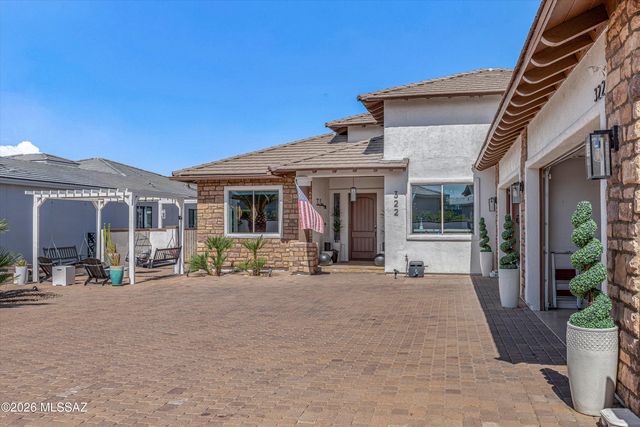 322 E Placita Haciendas Del Lago, Sahuarita, AZ 85629