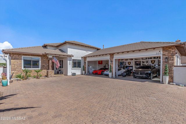 322 E Placita Haciendas Del Lago, Sahuarita, AZ 85629