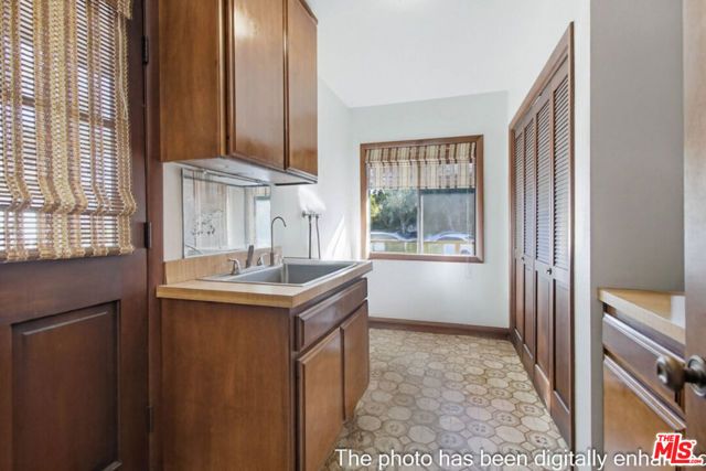 3709 Buena Creek Road, Vista, CA 92084