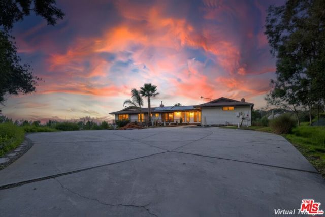 3709 Buena Creek Road, Vista, CA 92084