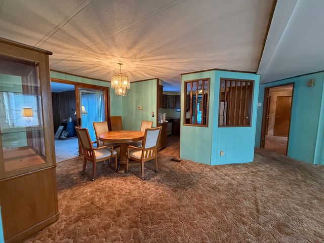 278 Blackthorn Road, Matteson, IL 60443