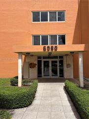 6980 NW 186th Street 3525A, Hialeah, FL 33015
