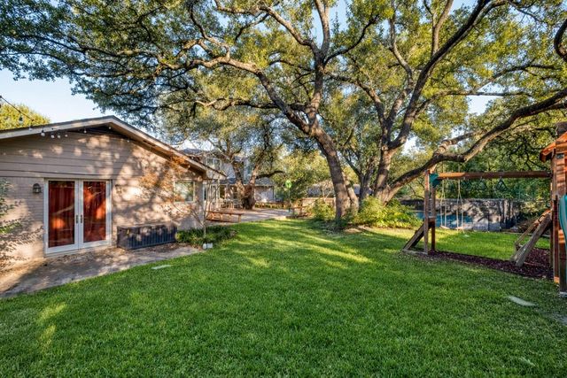 3927 Knollwood DR, Austin, TX 78731