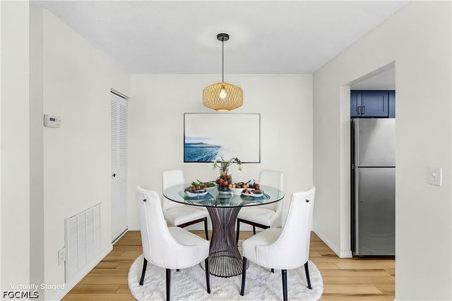 5839 Vancouver CIR 4, Fort Myers, FL 33907