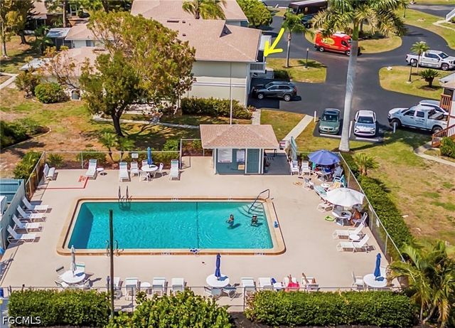 5839 Vancouver CIR 4, Fort Myers, FL 33907