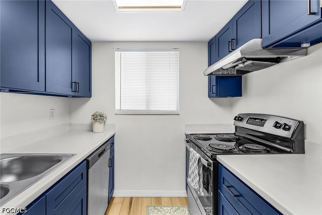 5839 Vancouver CIR 4, Fort Myers, FL 33907