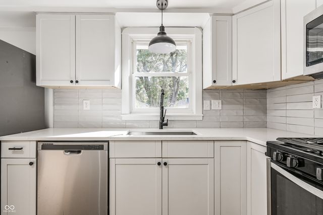 1223 N Temple Avenue, Indianapolis, IN 46201