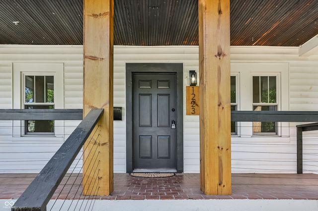 1223 N Temple Avenue, Indianapolis, IN 46201