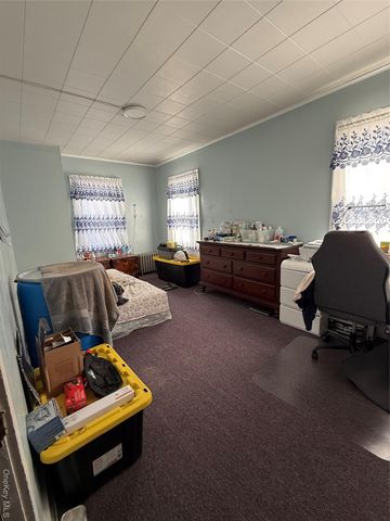 9021 189th Street, Hollis, NY 11423