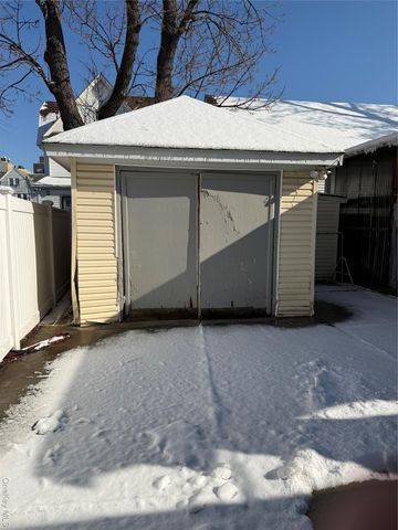 9021 189th Street, Hollis, NY 11423