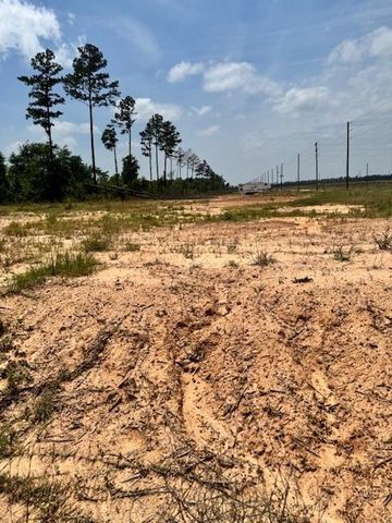 504 Road 5915 15, Cleveland, TX 77327