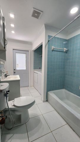 515 N 10th Avenue N Rear, Lake Worth Beach, FL 33460