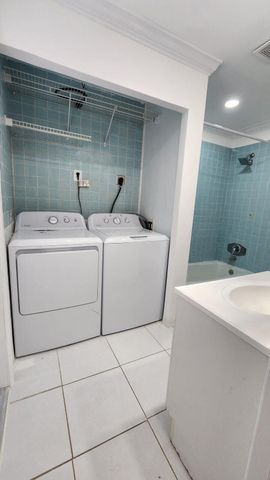 515 N 10th Avenue N Rear, Lake Worth Beach, FL 33460