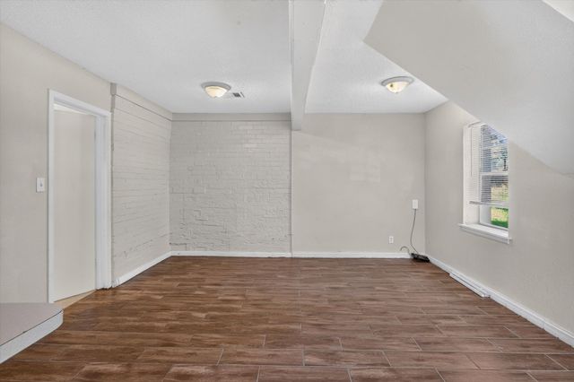 7239 Alcove Street, Azle, TX 76020