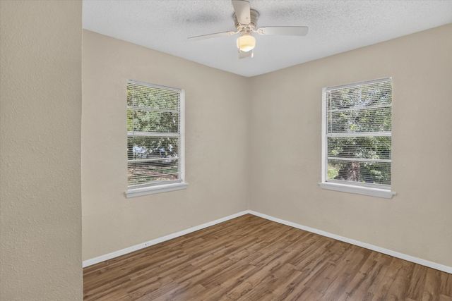 7239 Alcove Street, Azle, TX 76020