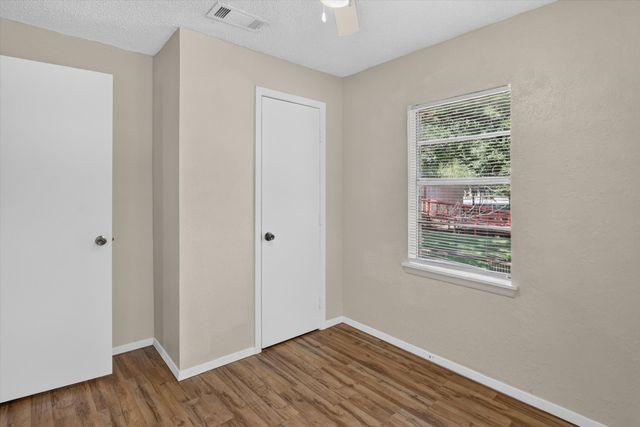 7239 Alcove Street, Azle, TX 76020