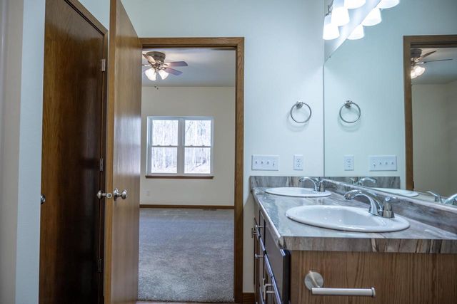 511 Oak Grove Drive, Necedah, WI 54646