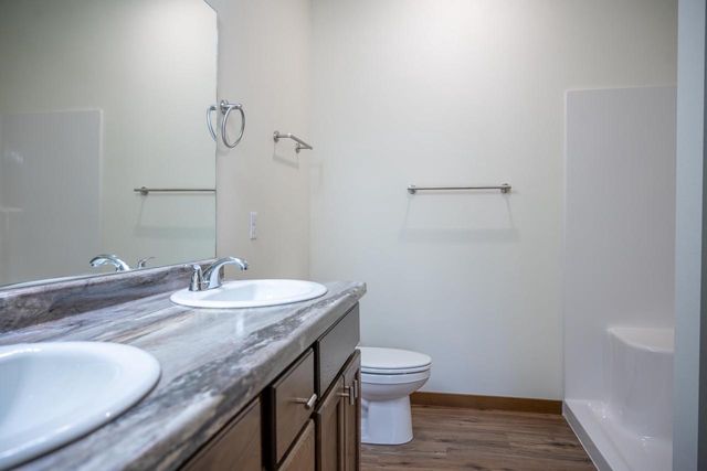 511 Oak Grove Drive, Necedah, WI 54646