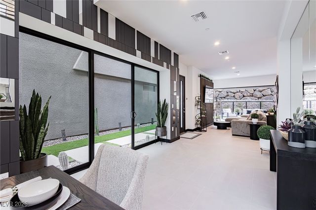 13 Promenade Isle Lane, Henderson, NV 89011