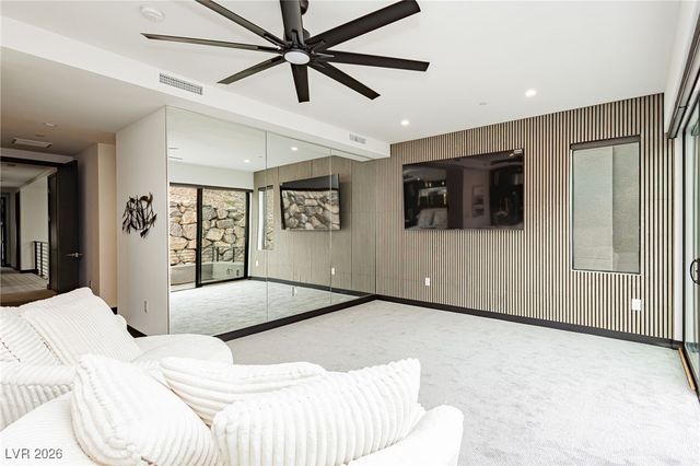 13 Promenade Isle Lane, Henderson, NV 89011