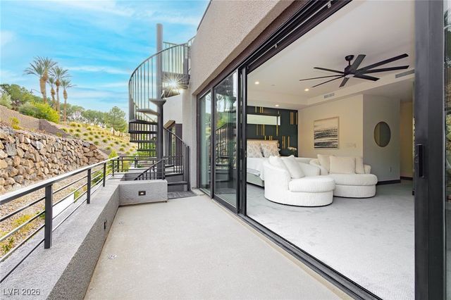 13 Promenade Isle Lane, Henderson, NV 89011