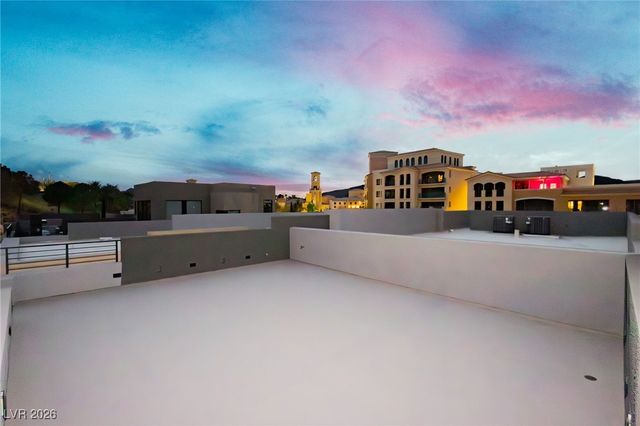 13 Promenade Isle Lane, Henderson, NV 89011