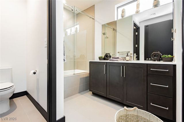 13 Promenade Isle Lane, Henderson, NV 89011