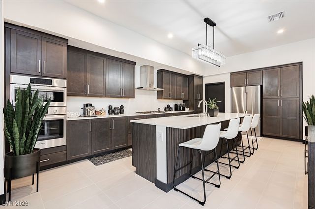 13 Promenade Isle Lane, Henderson, NV 89011